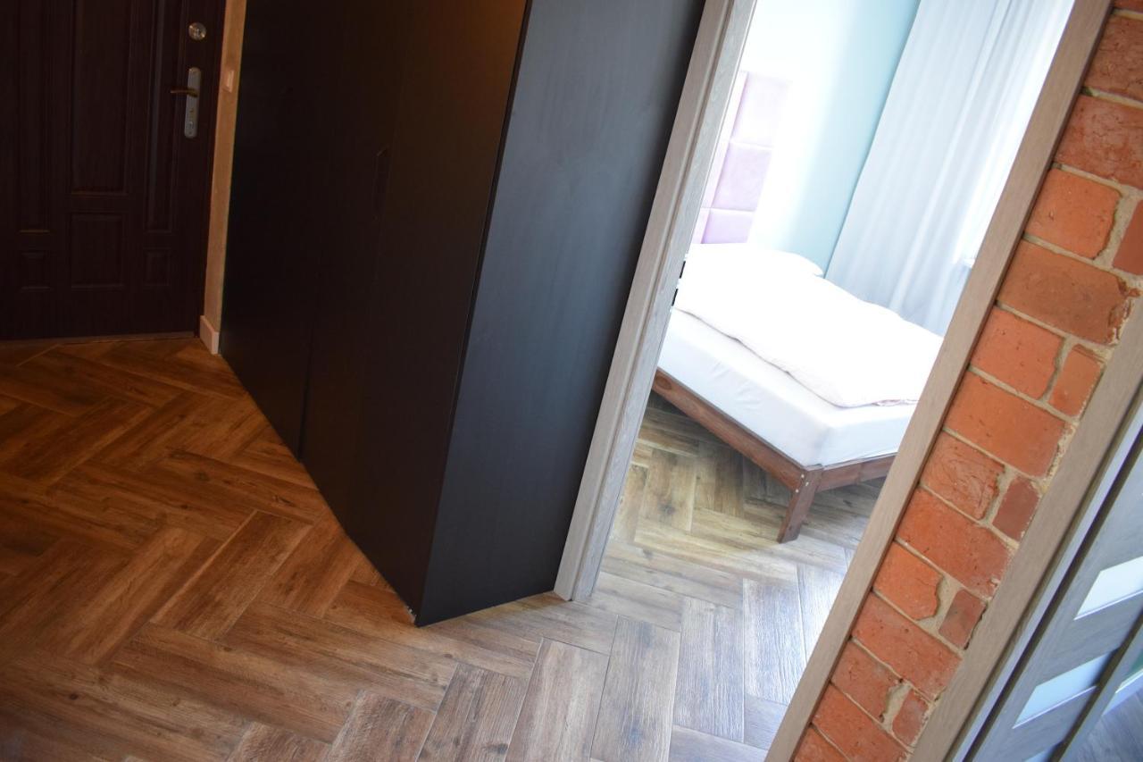 Ferienwohnung Apartament 3 Pokoje Balkon 50M2 Wyposazone Parking Breslau Exterior foto